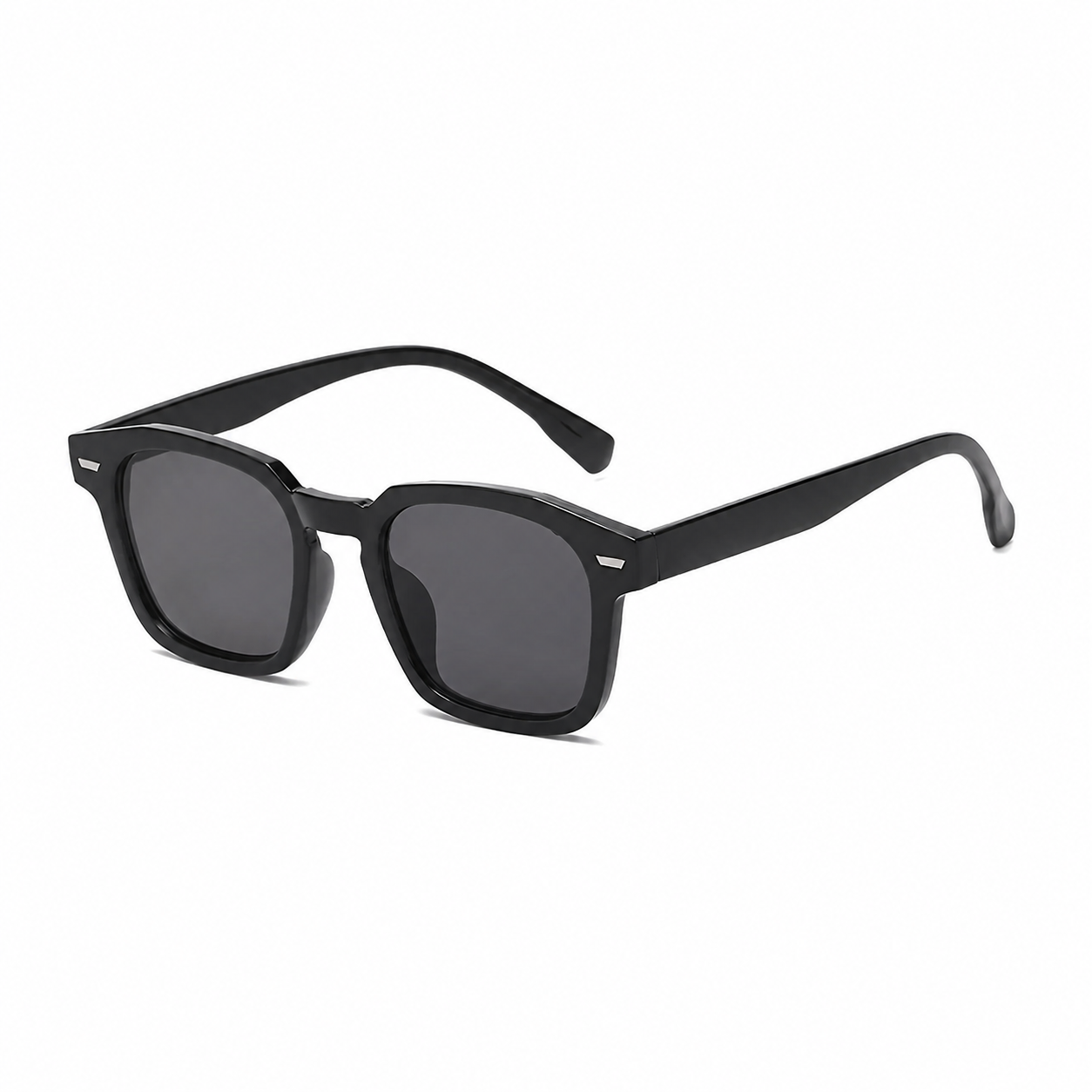 BROOKLYN polarized square sunglasses, black frame and black lens, diagonal view
